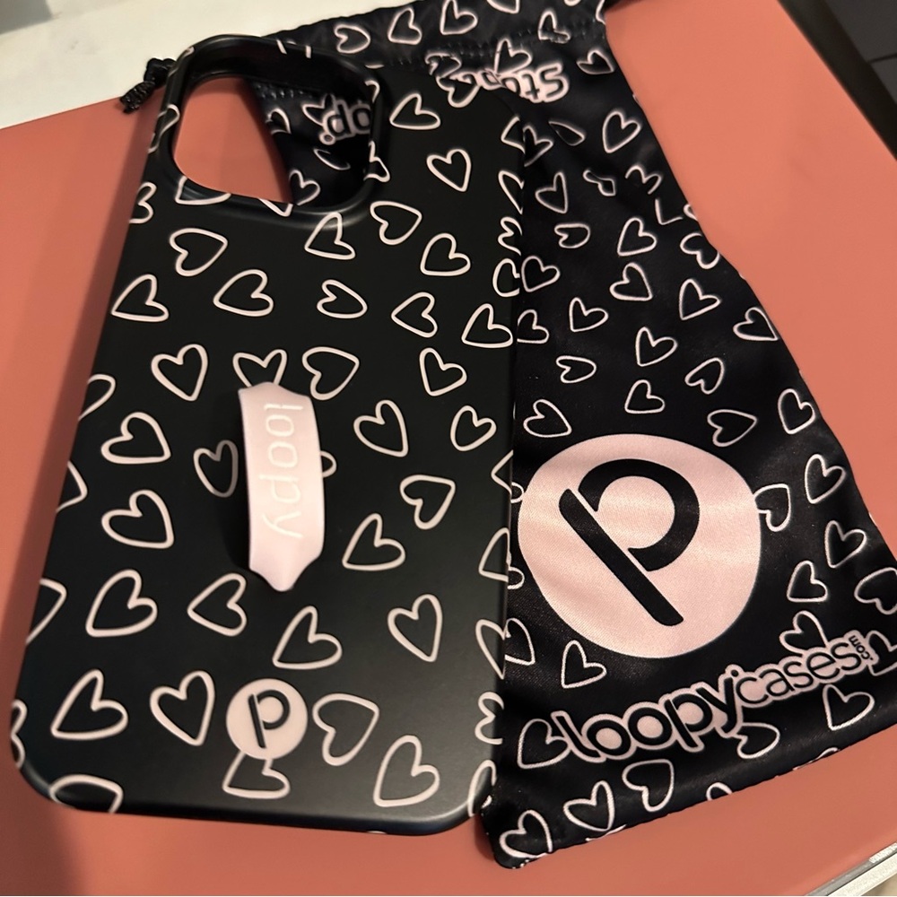 Loopy case for iPhone 14 Pro Max in Midnight Hearts